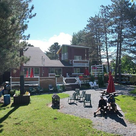 Auberge De Ferme-Neuve Lac-Saint-Paul Екстериор снимка