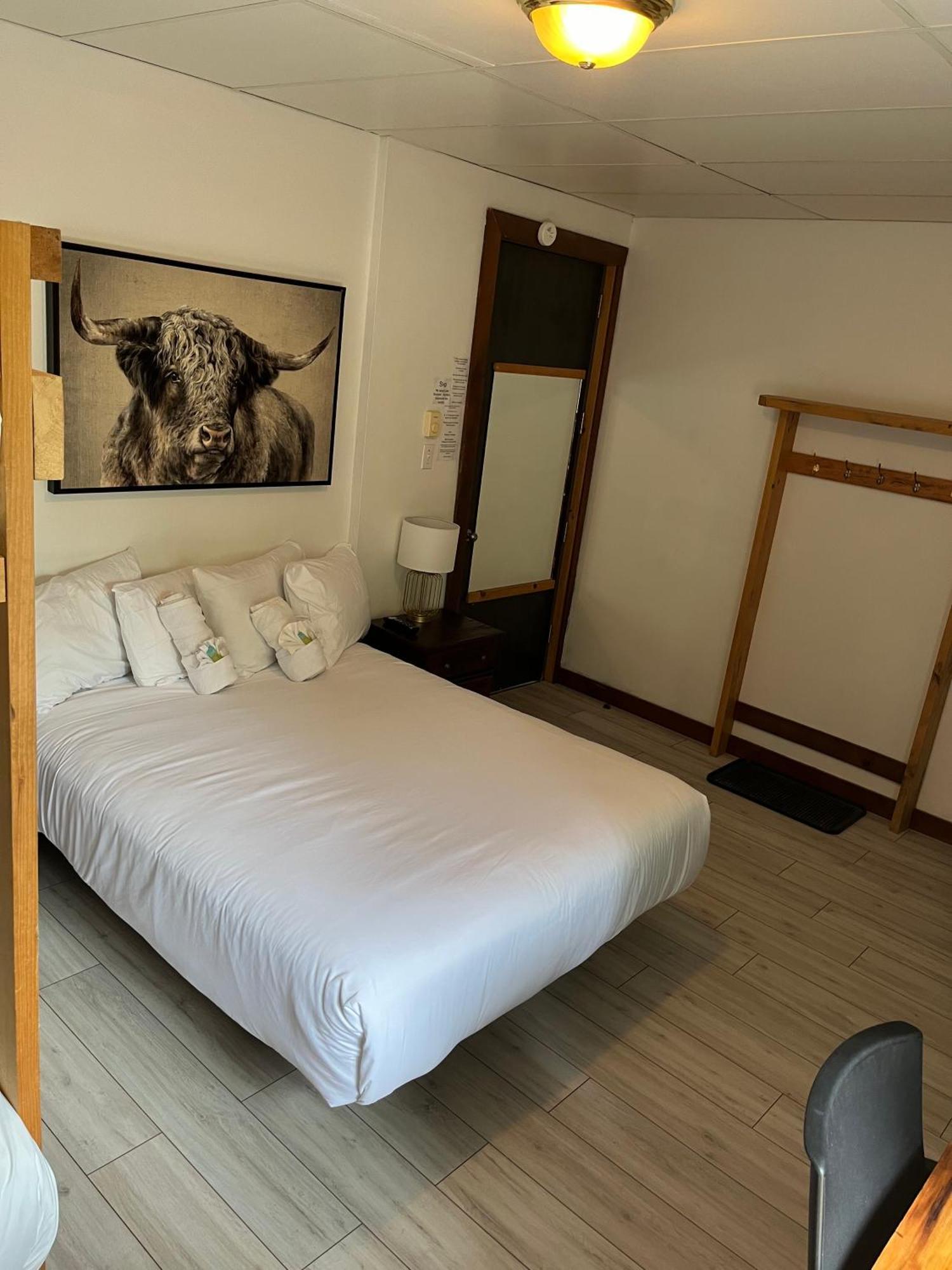 Auberge De Ferme-Neuve Lac-Saint-Paul Екстериор снимка
