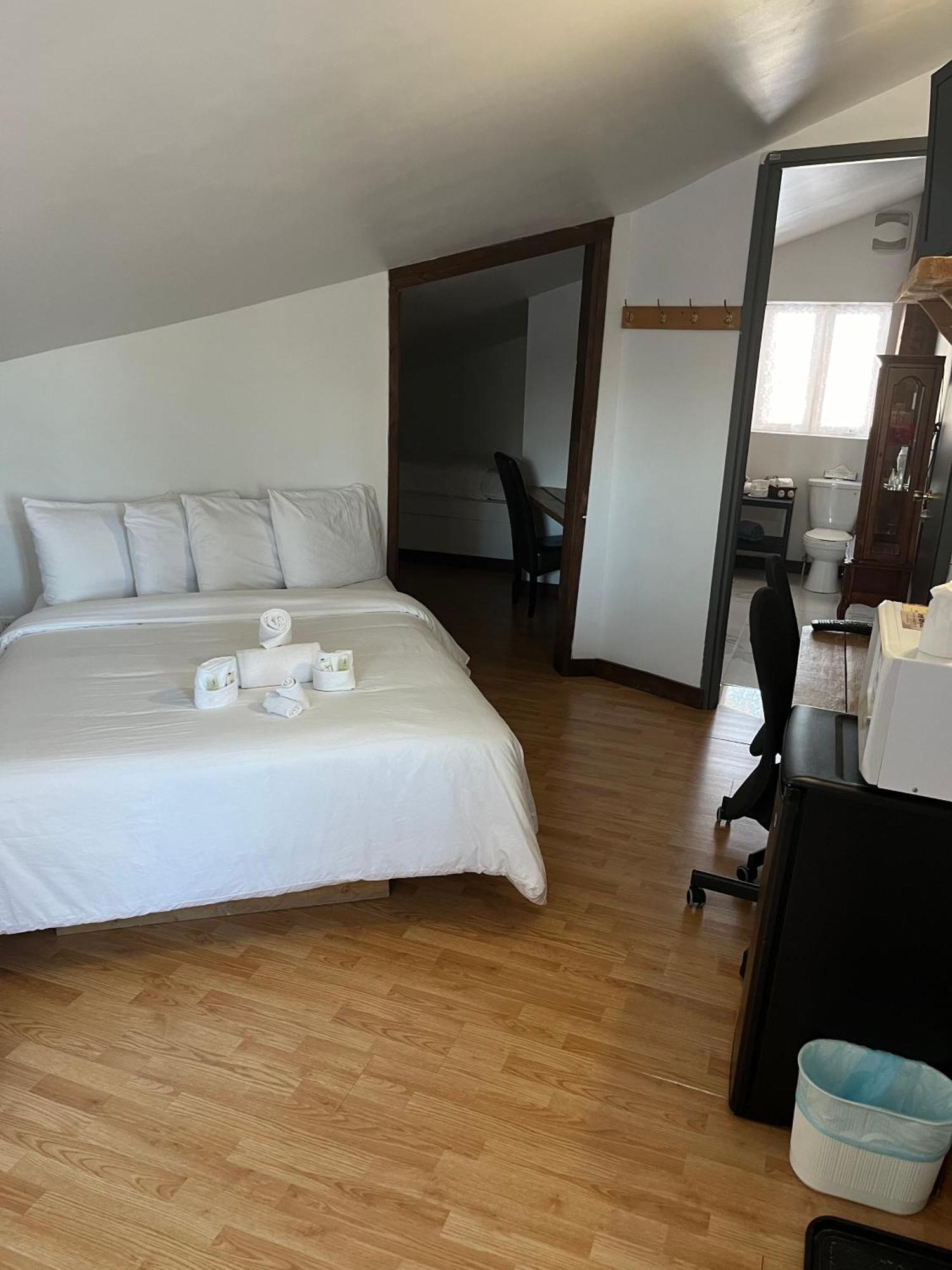 Auberge De Ferme-Neuve Lac-Saint-Paul Екстериор снимка