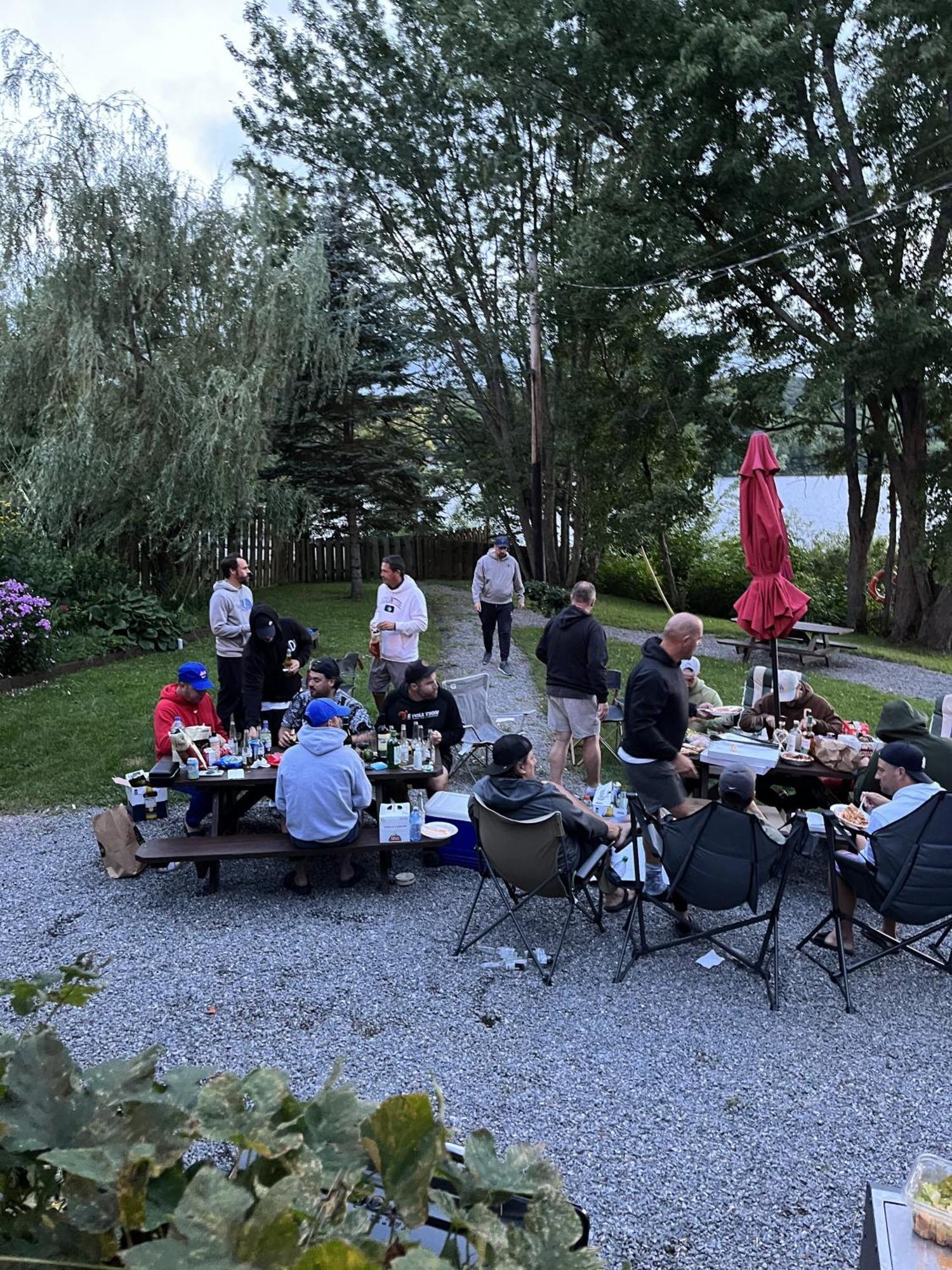 Auberge De Ferme-Neuve Lac-Saint-Paul Екстериор снимка